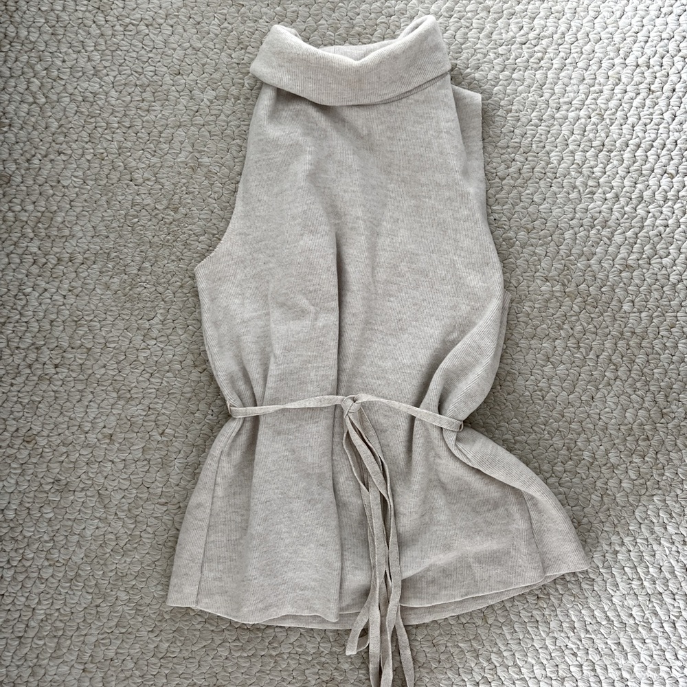 Cream Sleeveless Turtleneck Sweater with Belt